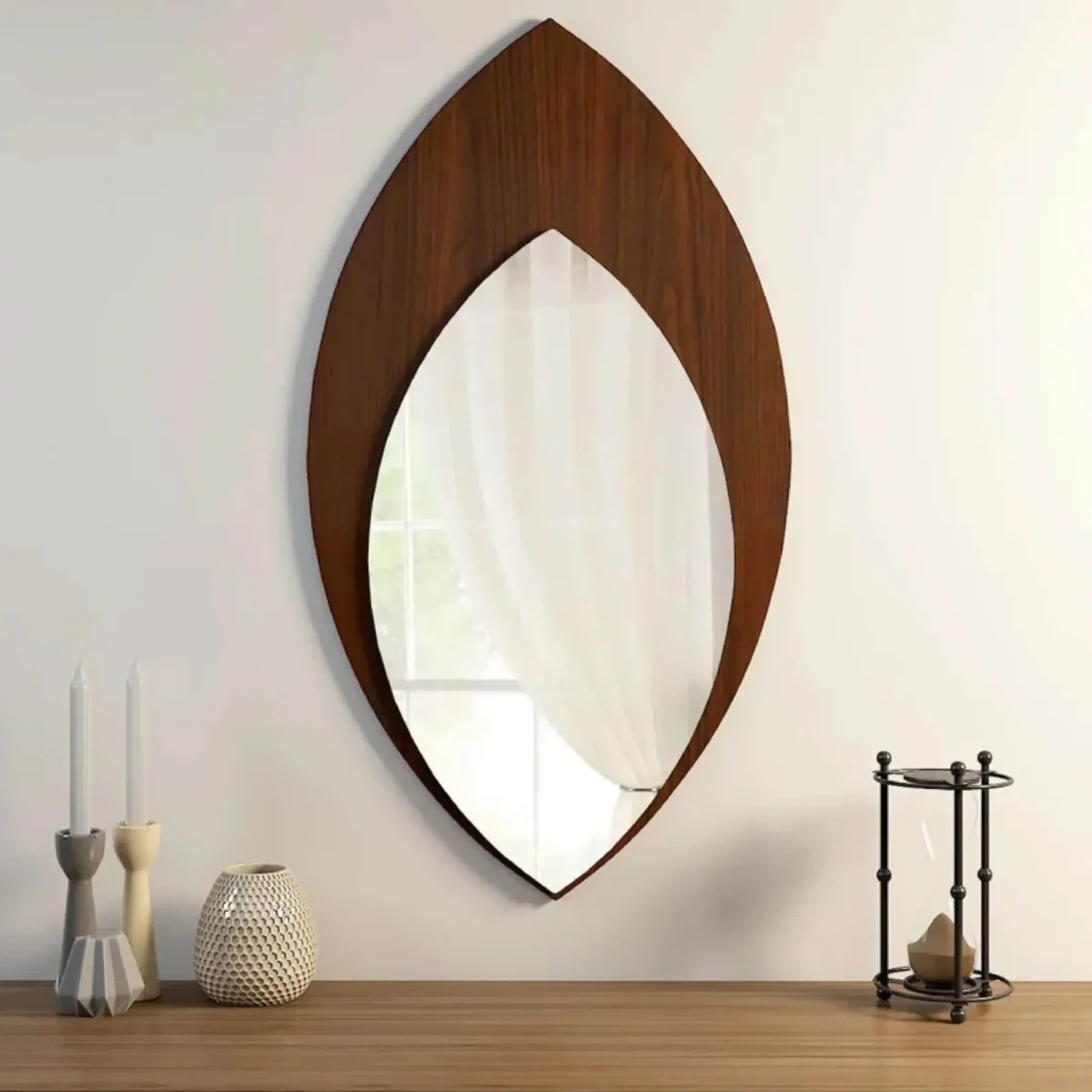 WOODEN DECORATIVE LEAF MIRROR - Image 1