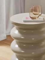 Round Side Table Illy - Image 5