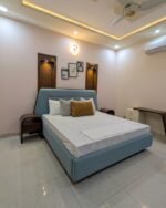 DRIFT CONTEMPORARY BEDSET