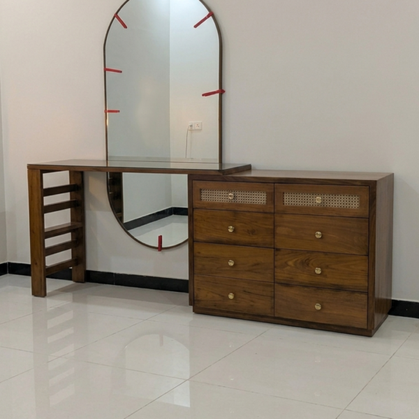 DEVON RATTAN VANITY WITH STOOL